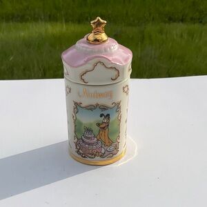 “New”. NEVER USED. Vintage 1995 Lenox Walt Disney Spice Jar.  “Nutmeg”. (PLUTO)